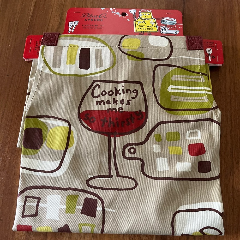 Apron with wine print NWT